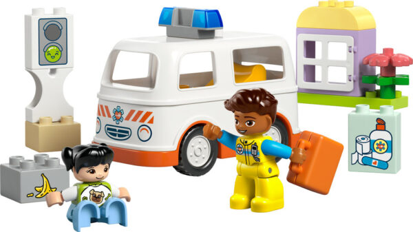 LEGO DUPLO Karetka z kierowcą 10447, zdjęcie 3